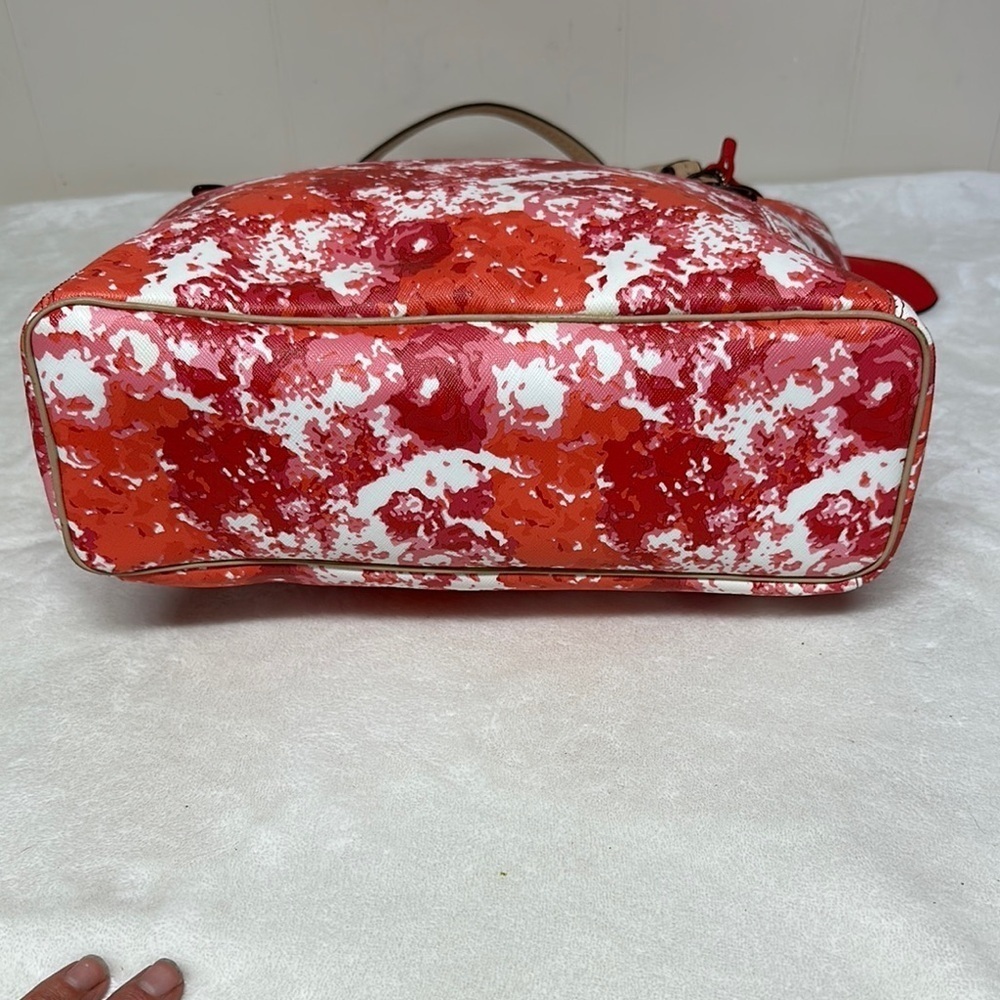 Coach Peyton Floral Print Zip Tote Coated Canvas Large F31342 Never Used - Picture 4 of 14